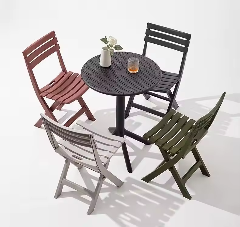 Modern Design Waterproof White Plastic Folding Chairs for Indoor Outdoor Use Patio Garden Beach Balcony