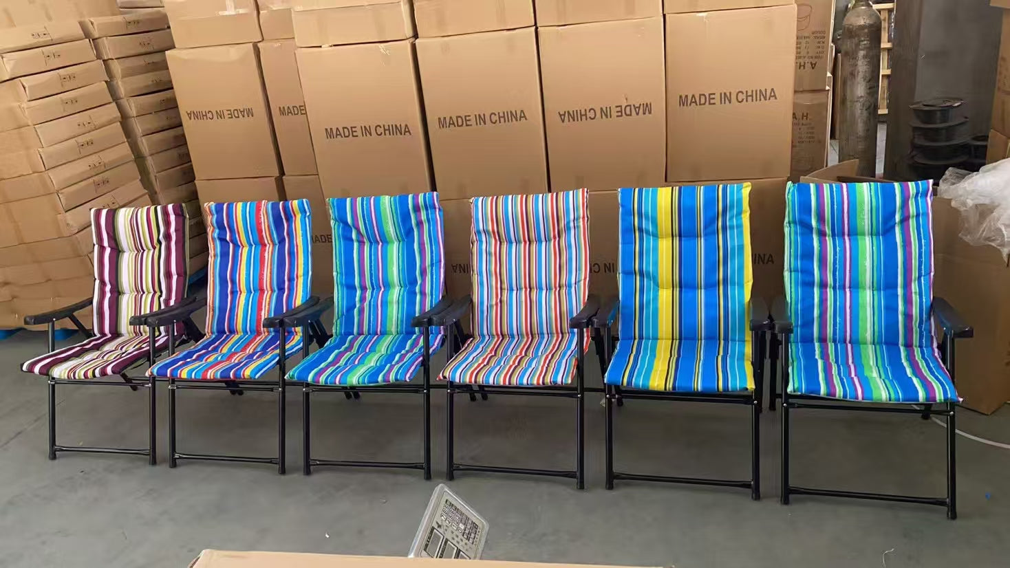 Wholesale Portable Outdoor Garden Picnic Beach Camping Folding Chair With Armrest