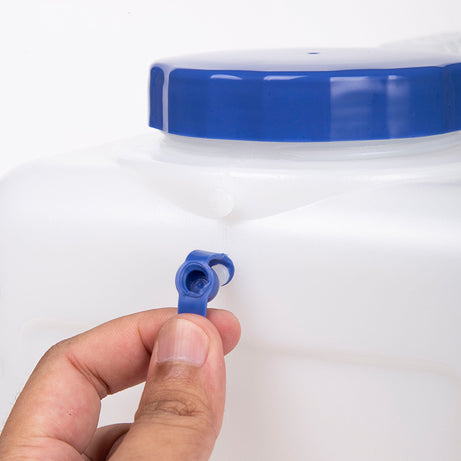 Wholesale 10L Car Container Water Carrier Outdoor Folding Camping Water Bag With Faucet