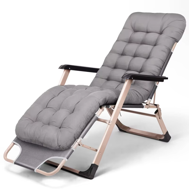 Adjustable Modern Outdoor Sun Lounger zero Gravity Folding Lounge Chair with Thick Padded Cushion