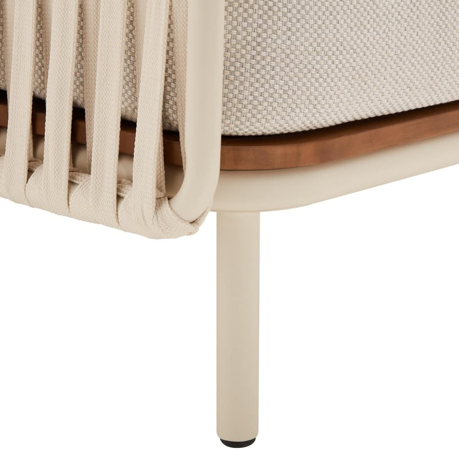 Outdoor Dining Set Natural Teak With Woven Rope And Cushion - Gemila